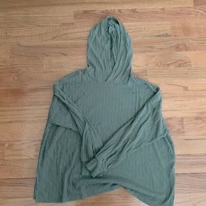 AE crop hoody sweater